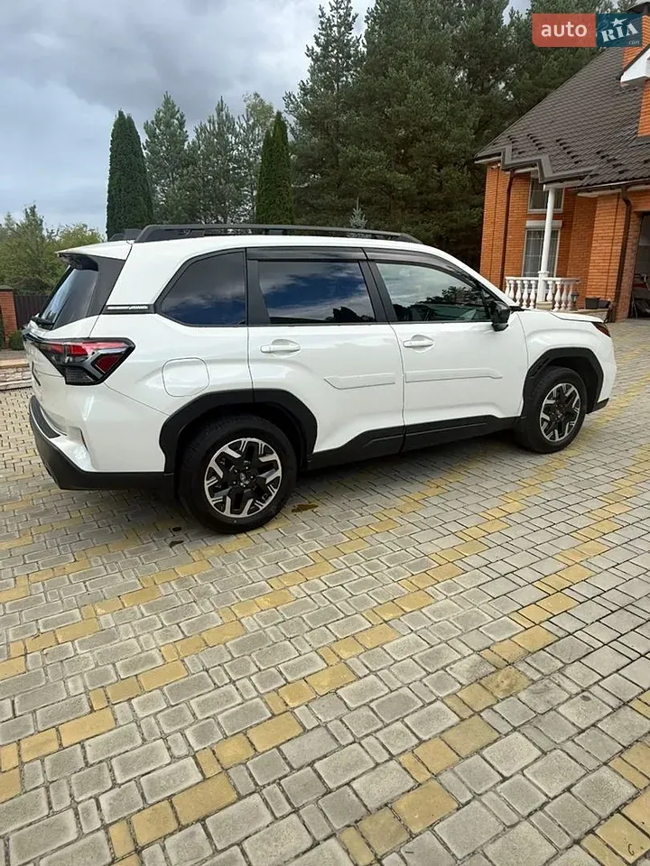 Subaru Forester 2025 photo 5