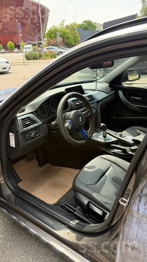 BMW 318 2013 photo 5