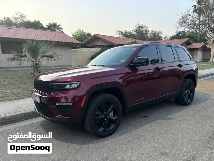 Jeep Grand Cherokee 2023 photo 3