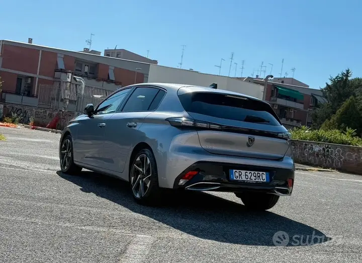 Peugeot 308 2023 photo 4