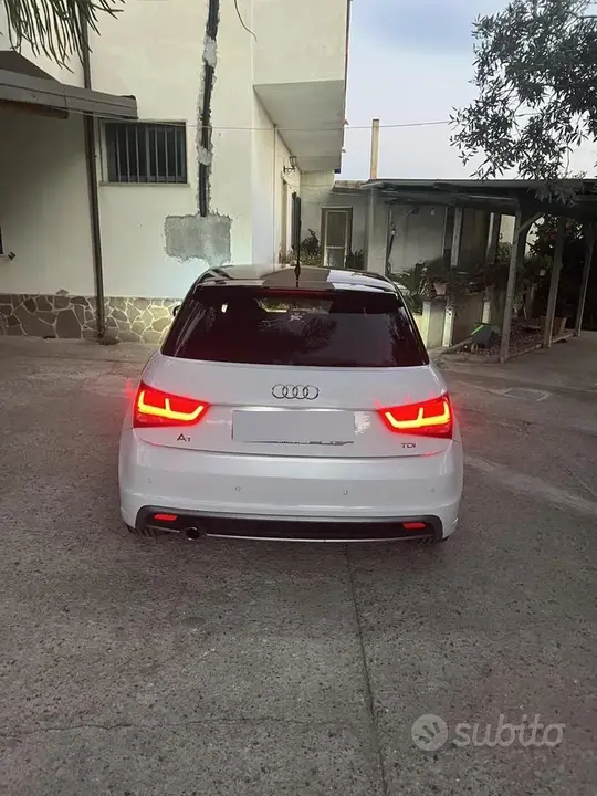 Audi A1 2013 photo 4