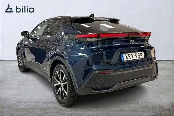 Toyota C-Hr 2024 photo 2