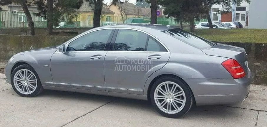 Mercedes-Benz S 350 2011 photo 2