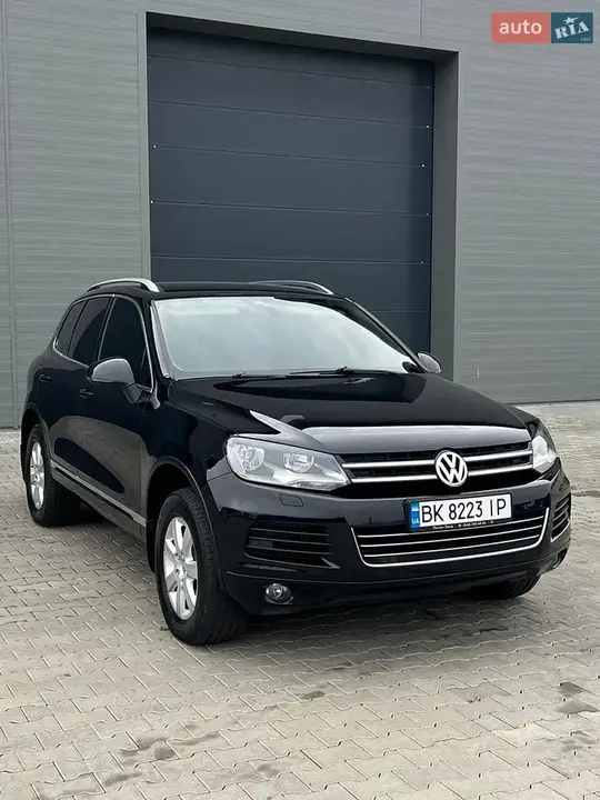 Volkswagen Touareg 2012 photo 4