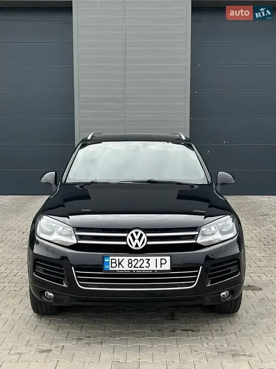 Volkswagen Touareg 2012 photo 3