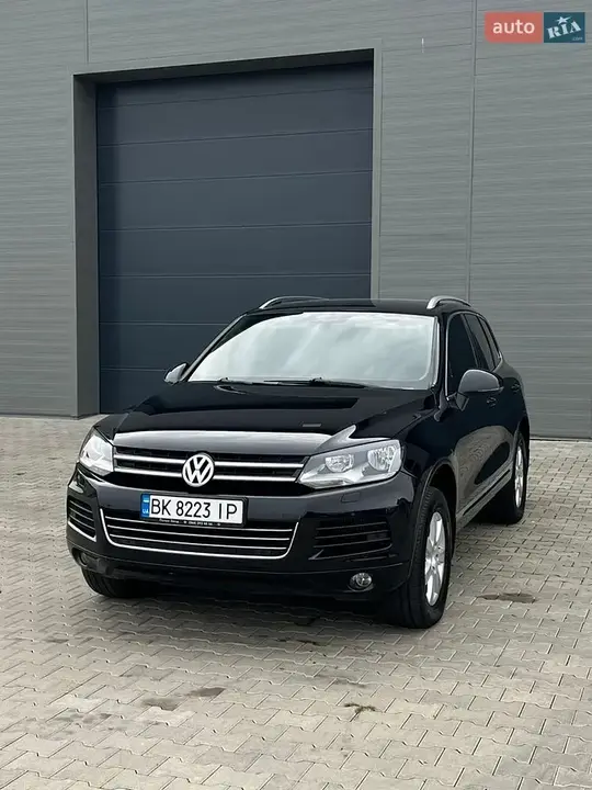 Volkswagen Touareg 2012 photo 2