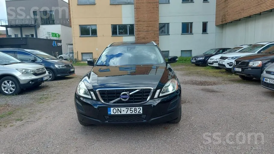 Volvo Xc60 2011 photo 2