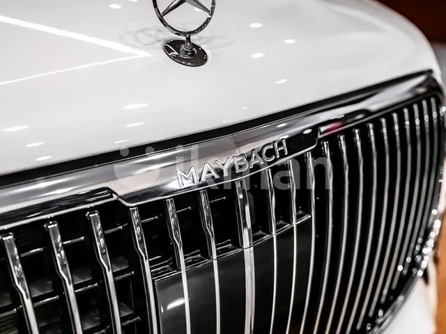 Mercedes-Benz Gls 600 2025 photo 3
