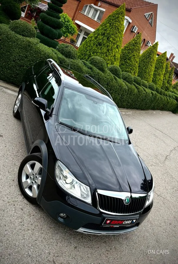 Skoda Octavia 2010 photo 2