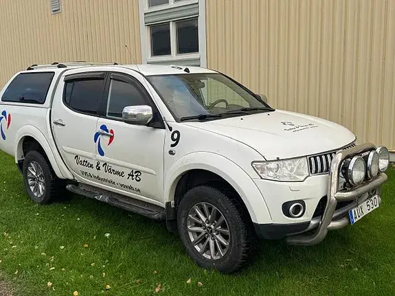 Mitsubishi L200 2014 photo 4