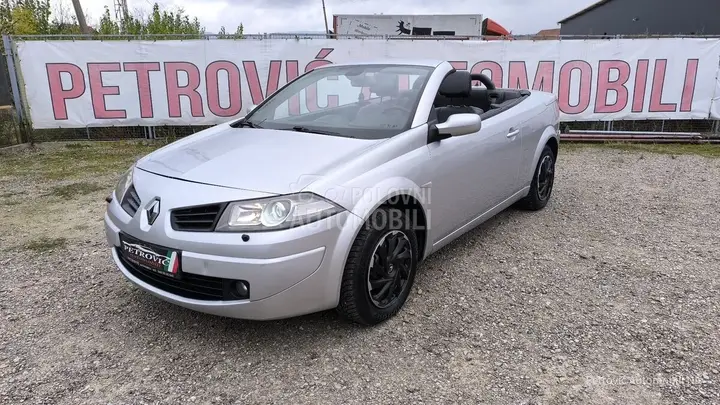 Renault Megane 2008 photo 2