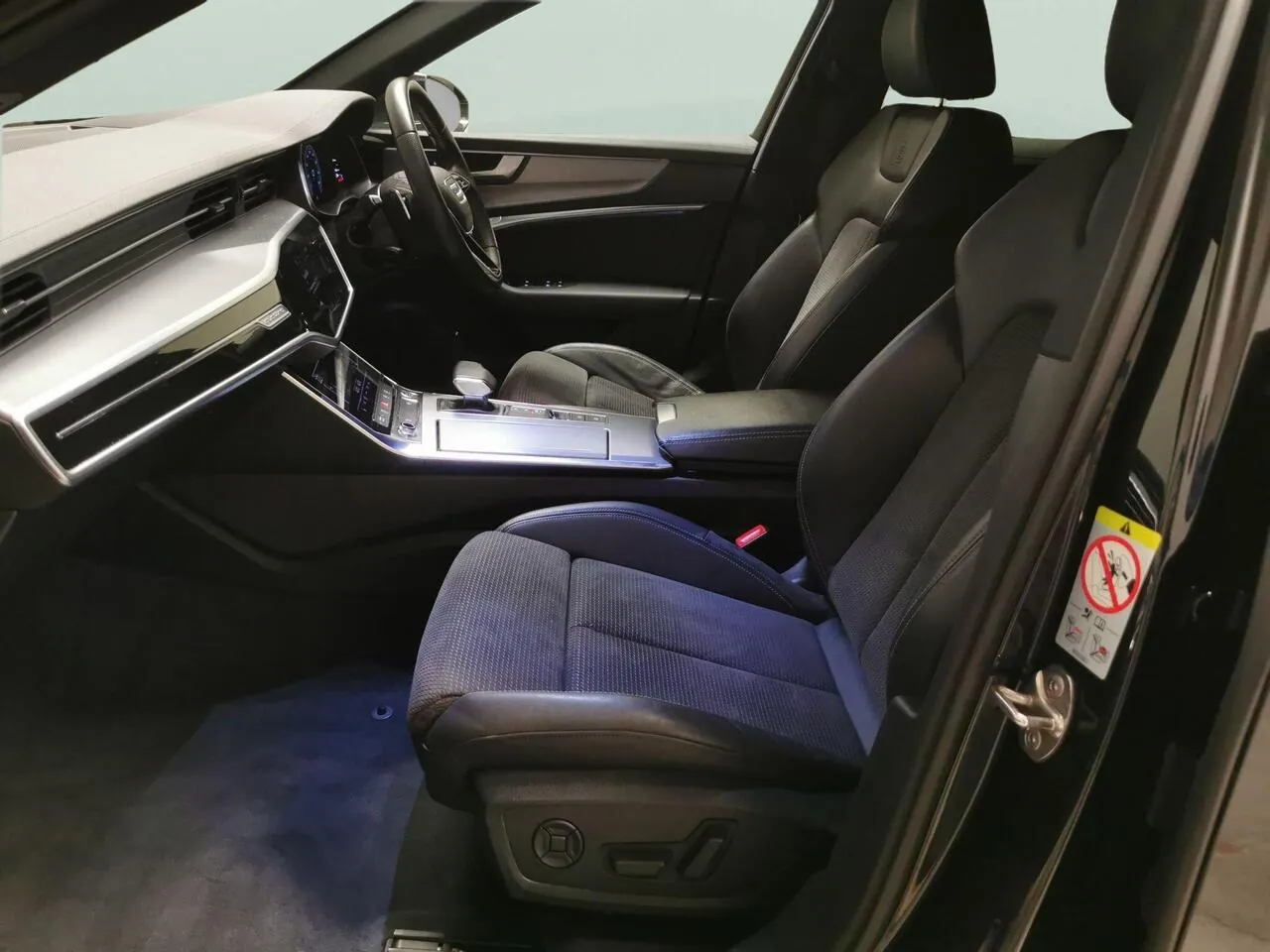 Audi A6 Avant 2020 photo 4