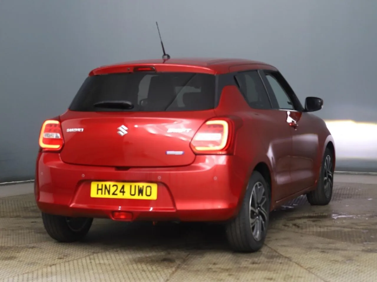 Suzuki Swift 2024 photo 3