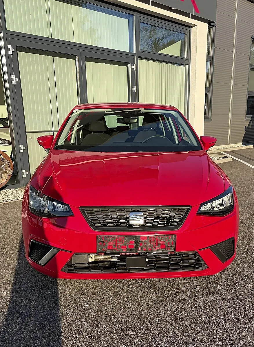 Seat Ibiza 2024 photo 2