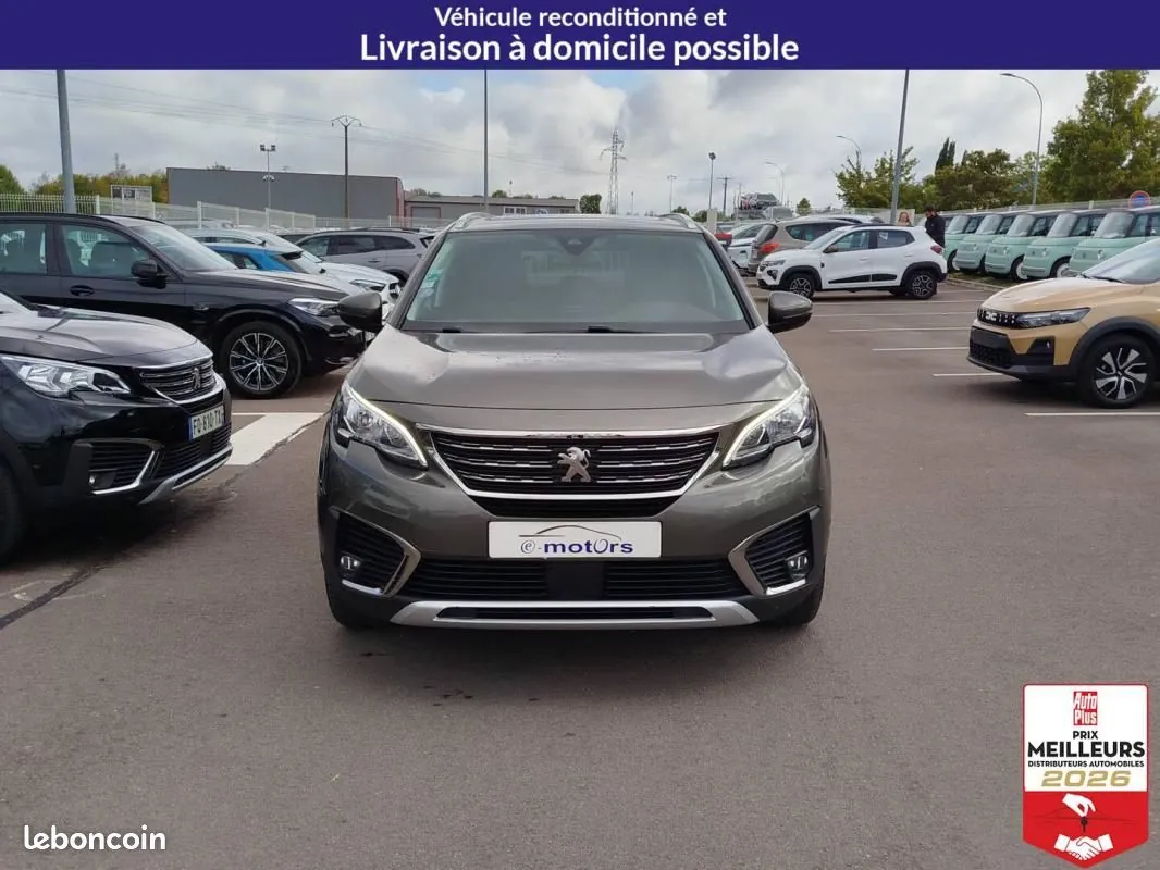 Peugeot 5008 2017 photo 2