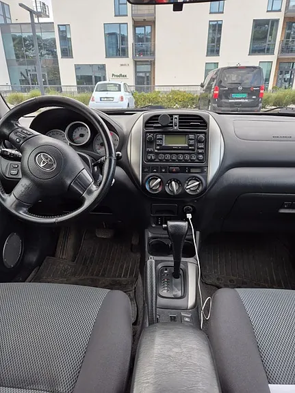 Toyota Rav4 2004 photo 5