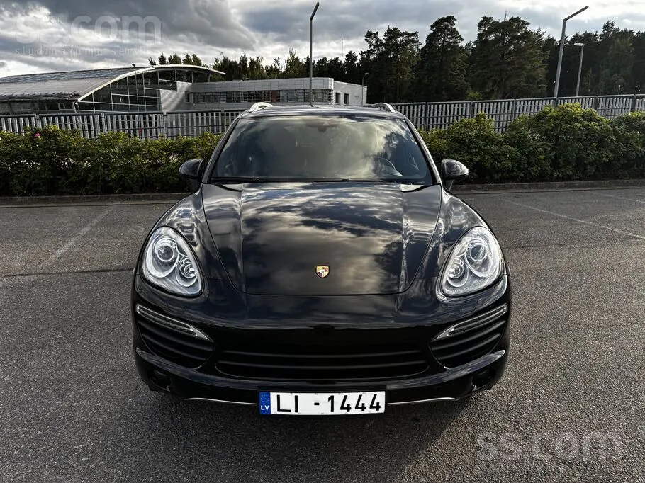 Porsche Cayenne 2013 photo 3
