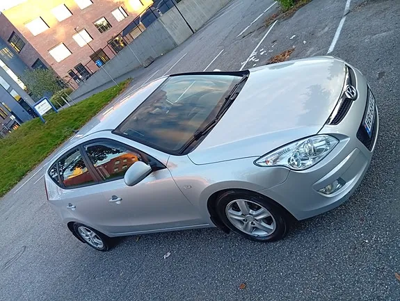 Hyundai I30 2008 photo 2