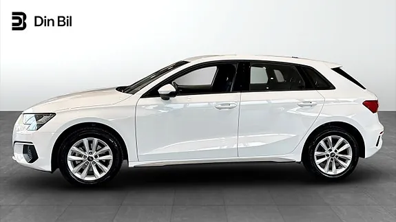 Audi A3 2024 photo 2