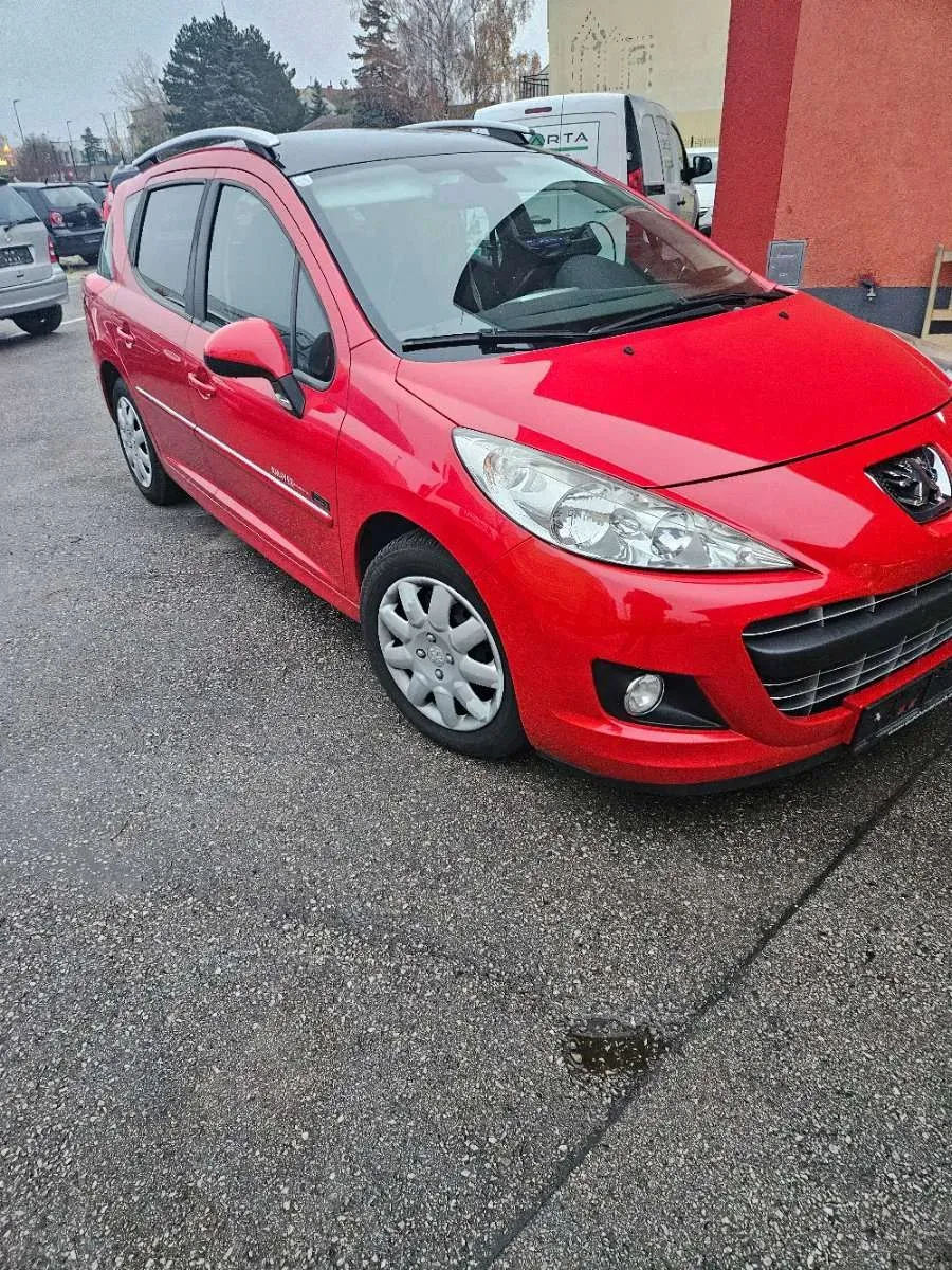 Peugeot 207