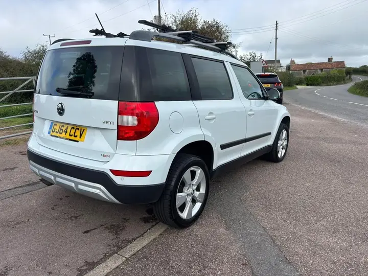 Skoda Yeti 2014 photo 4