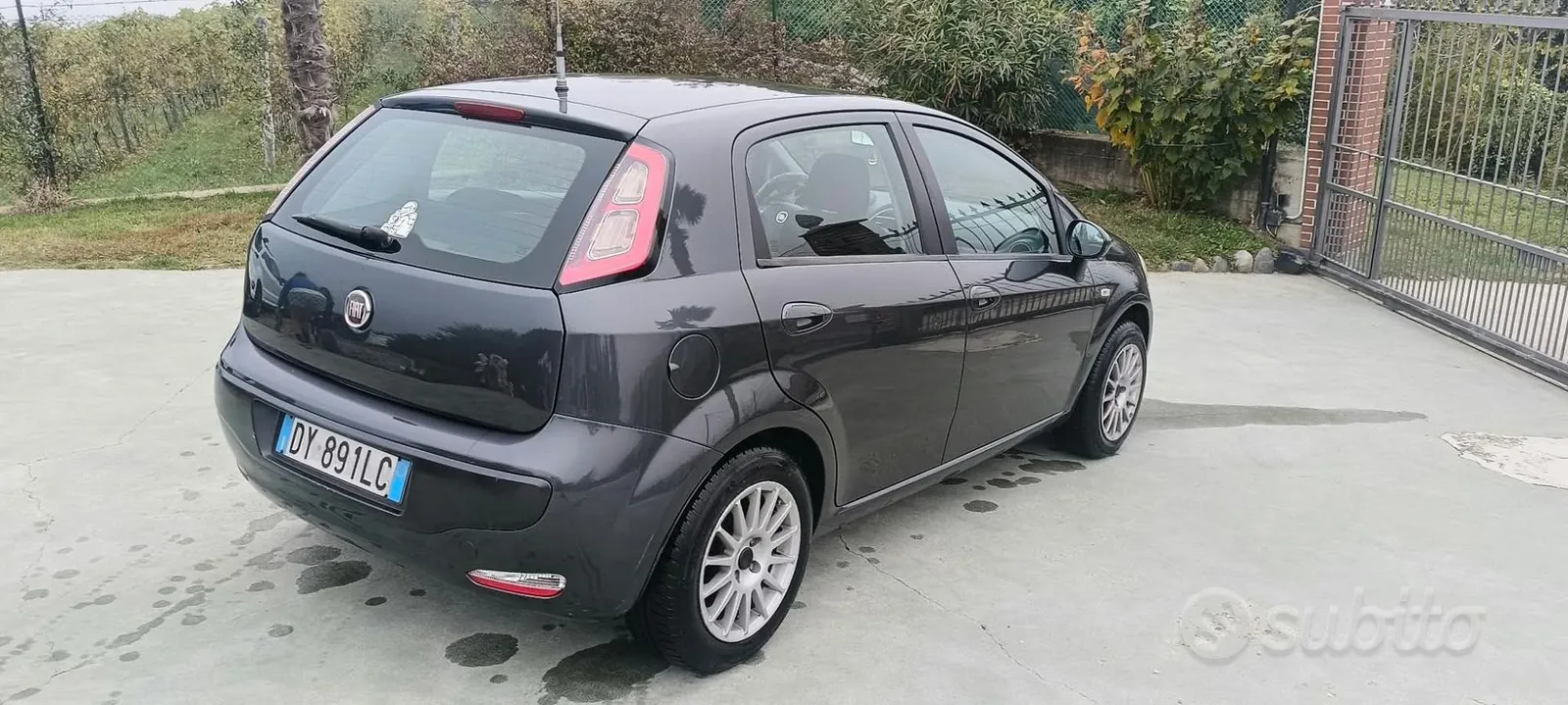 Fiat Punto Evo 2010 photo 3