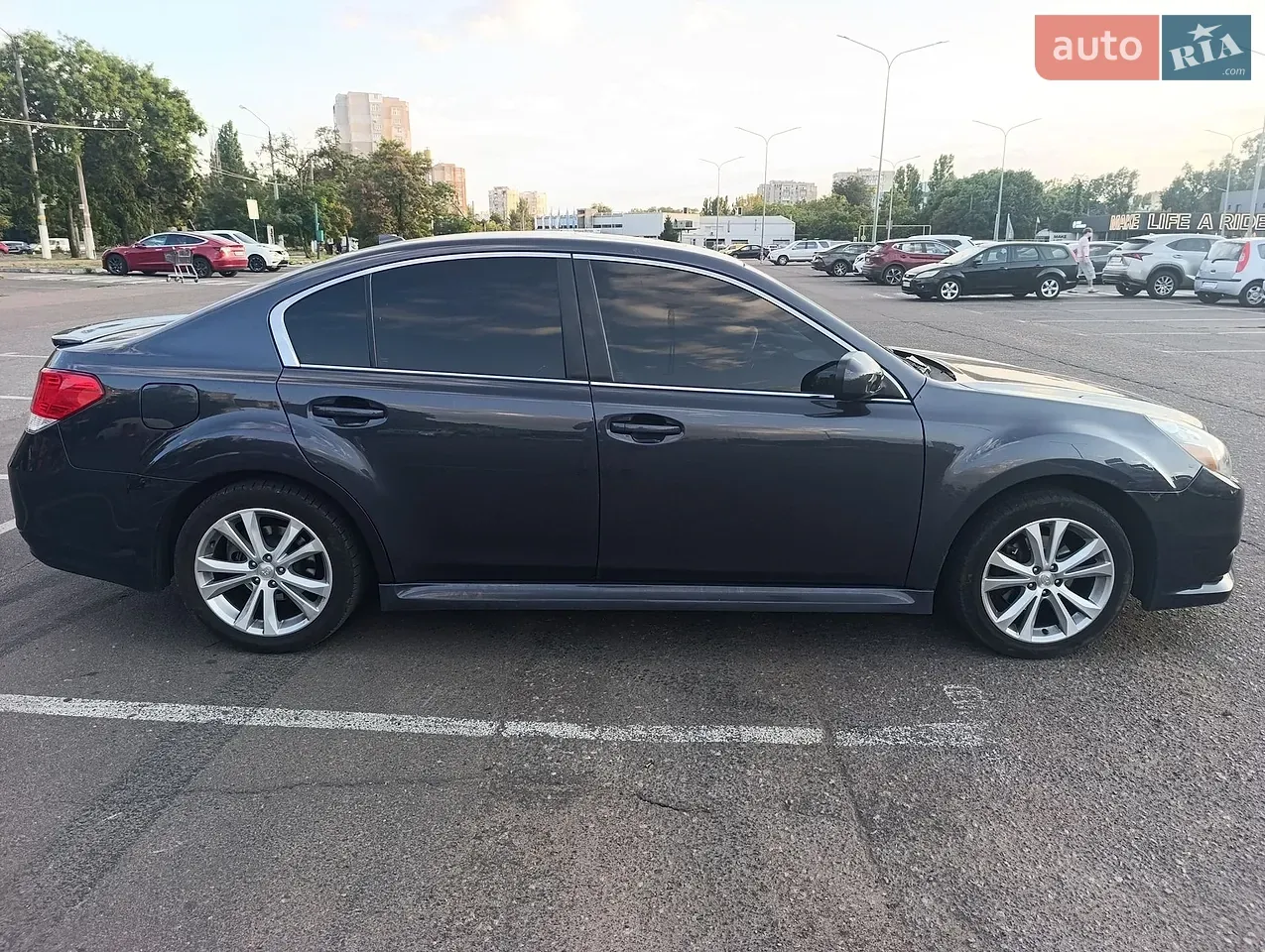 Subaru Legacy 2012 photo 4