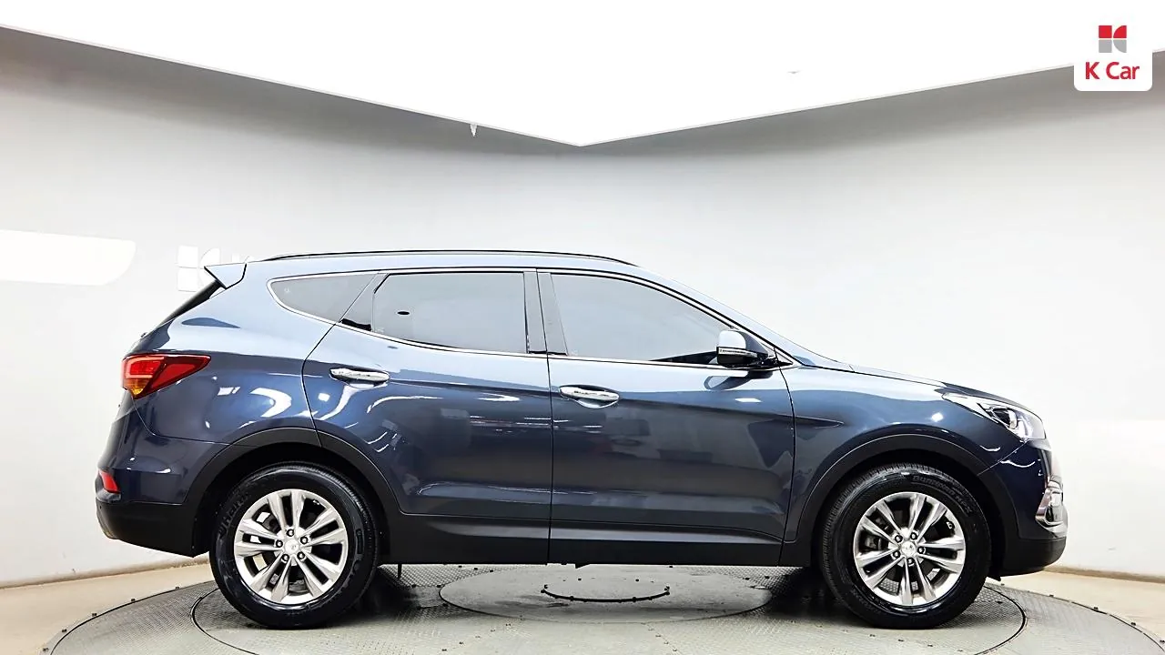 Hyundai Santa Fe 2018 photo 4
