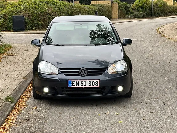 Volkswagen Golf V