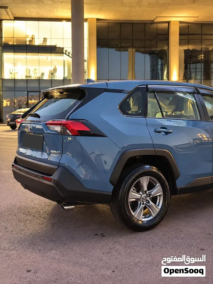 Toyota Rav 4 2022 photo 3