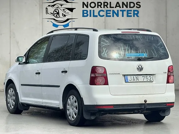 Volkswagen Touran 2009 photo 3