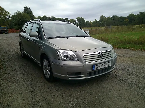 Toyota Avensis 2005 photo 5