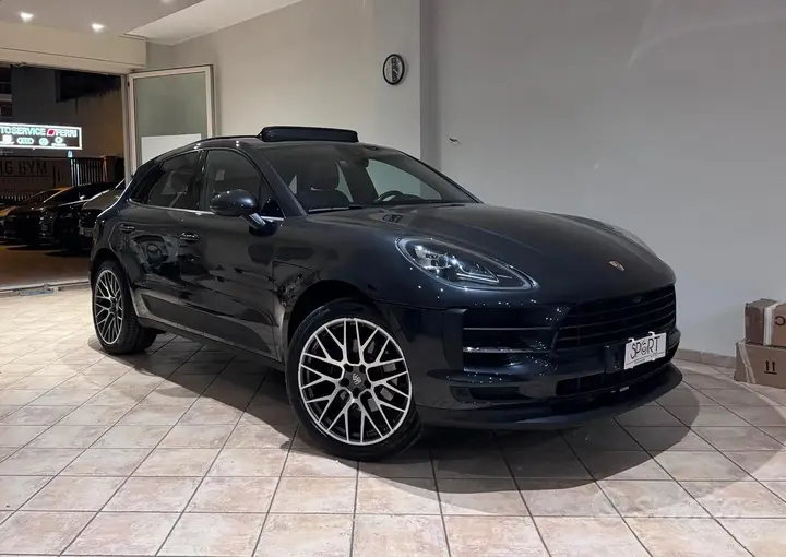 Porsche Macan 2019 photo 2