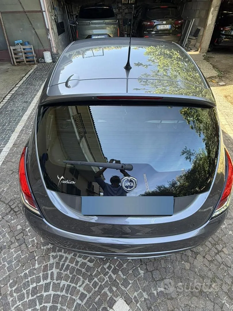 Lancia Ypsilon 2016 photo 3