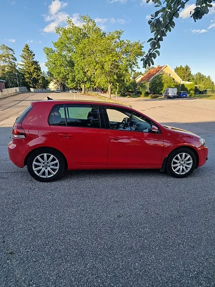 Volkswagen Golf Vi 2010 photo 3