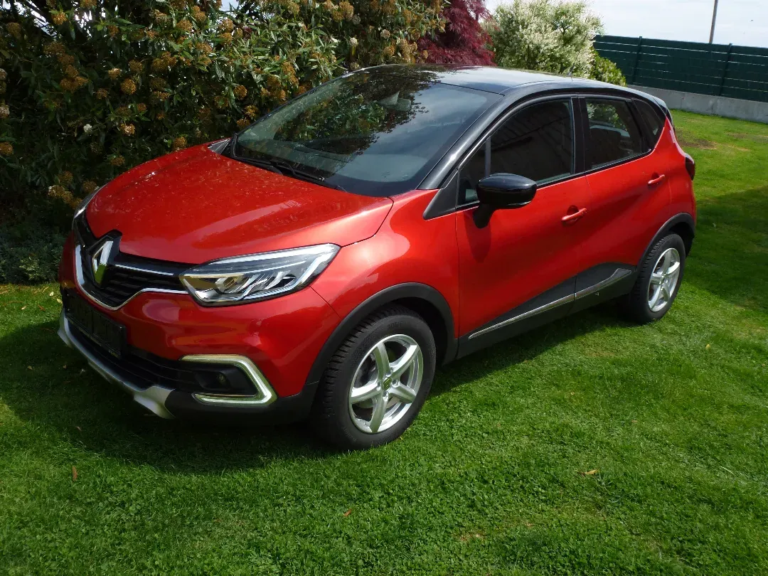 Renault Captur 2018 photo 2