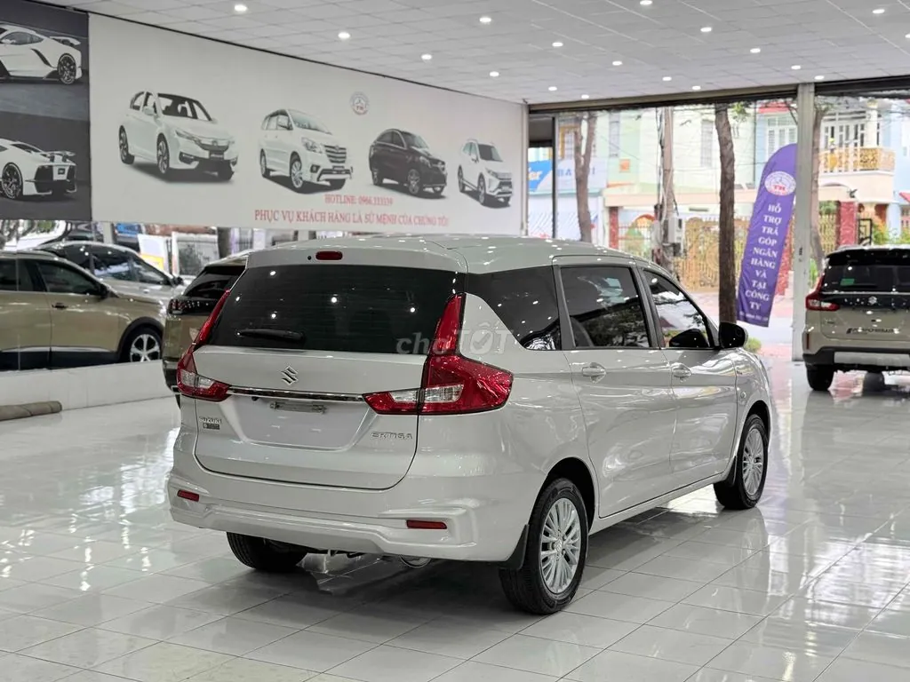 Suzuki Ertiga 2022 photo 4