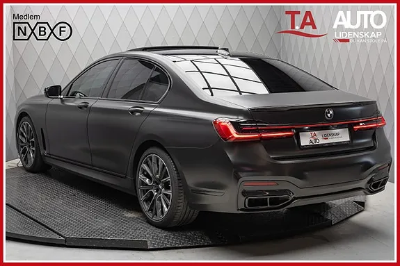 BMW 750I