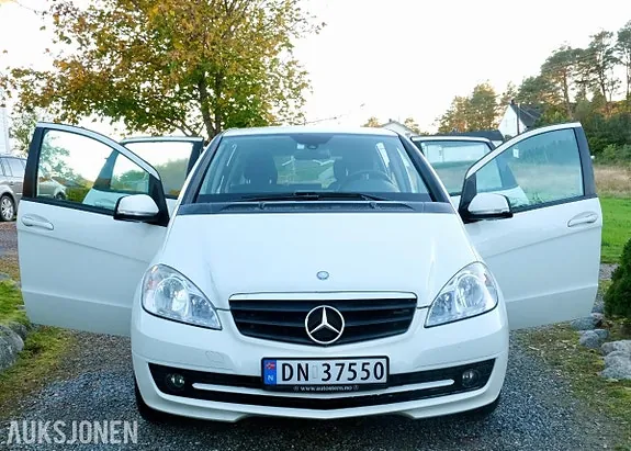 Mercedes-Benz Aklasse 2010 photo 3