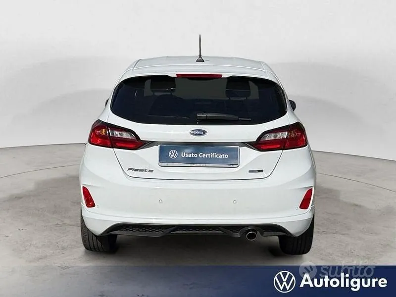 Ford Fiesta 2023 photo 4