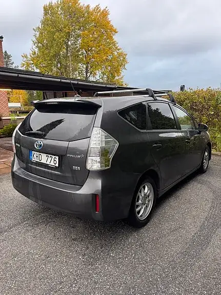 Toyota Prius 2013 photo 4