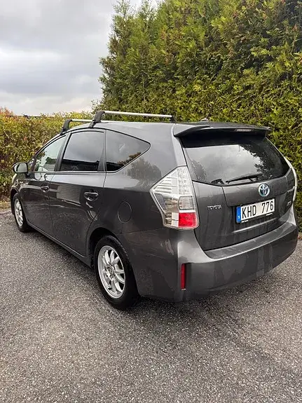 Toyota Prius 2013 photo 3