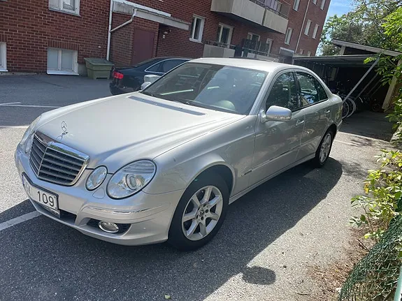 Mercedes-Benz E200 2007 photo 4