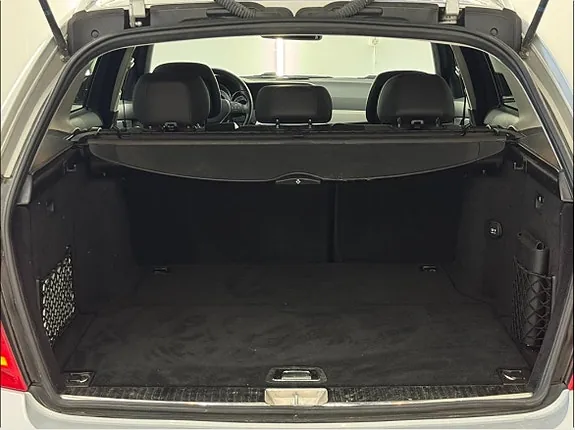 Mercedes-Benz C220 2013 photo 4