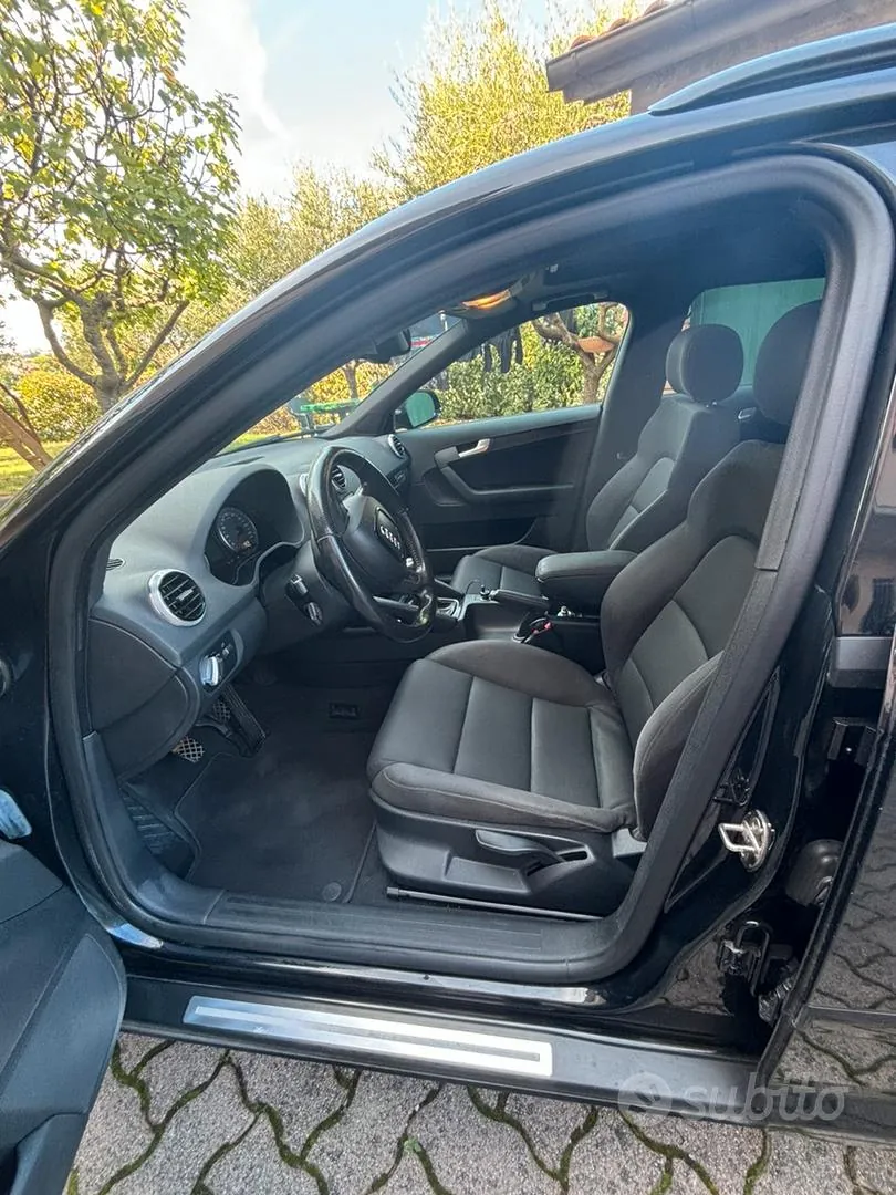 Audi A3 2010 photo 4