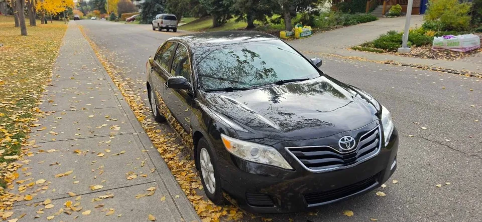 Toyota Camry 2010 photo 2