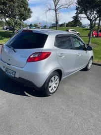 Mazda Demio 2010 photo 3