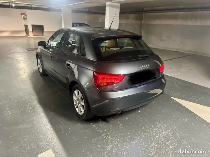 Audi A1 2012 photo 3