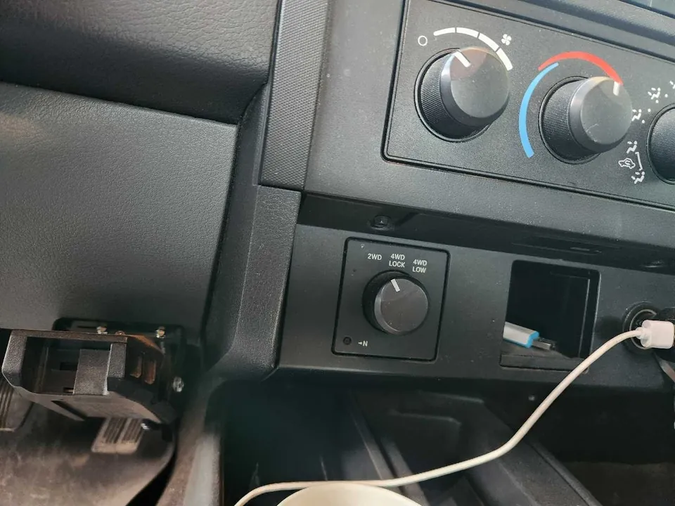 Dodge Dakota 2008 photo 4