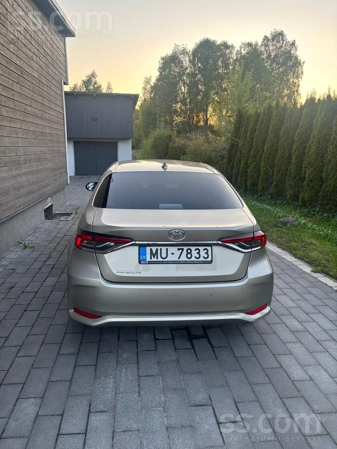 Toyota Corolla 2021 photo 3